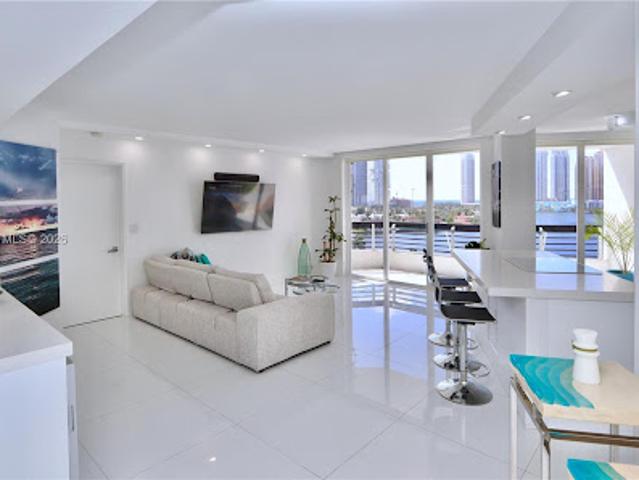 Apartment for sale in Aventura, Florida