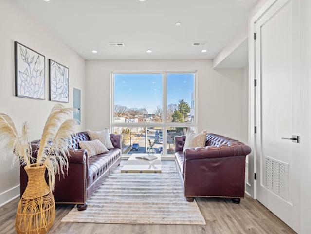 Apartment for sale in Washington, Washington DC