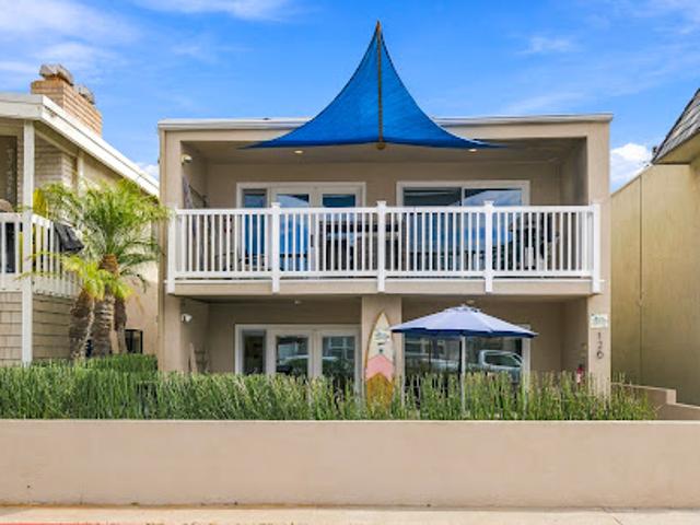 Apartment for sale in Newport Beach, Orange County