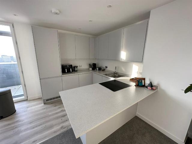 Apartment for rent in Wharfside, Trafford Park