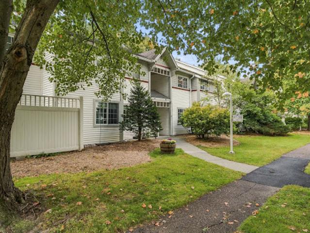 Apartment for sale in South Burlington, Chittenden County