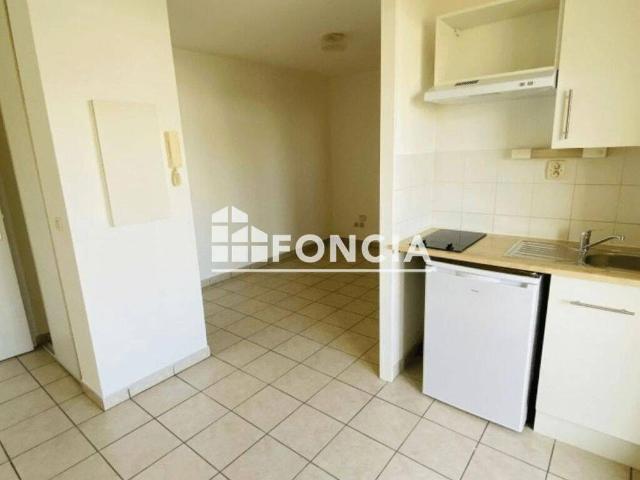 Studio location à Gelos, Pyrénées-Atlantiques