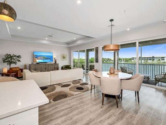 Apartment for sale in Naples, Florida