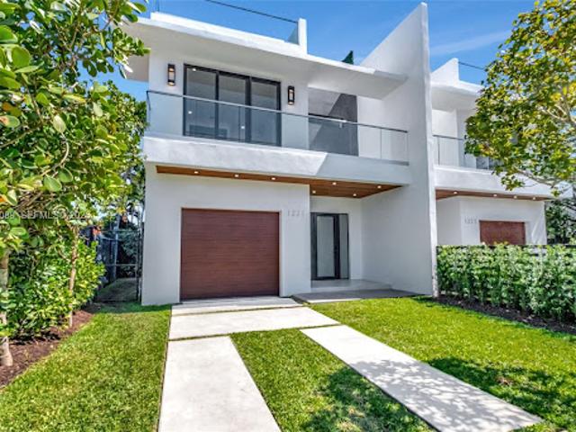Apartment for sale in Miami, Florida