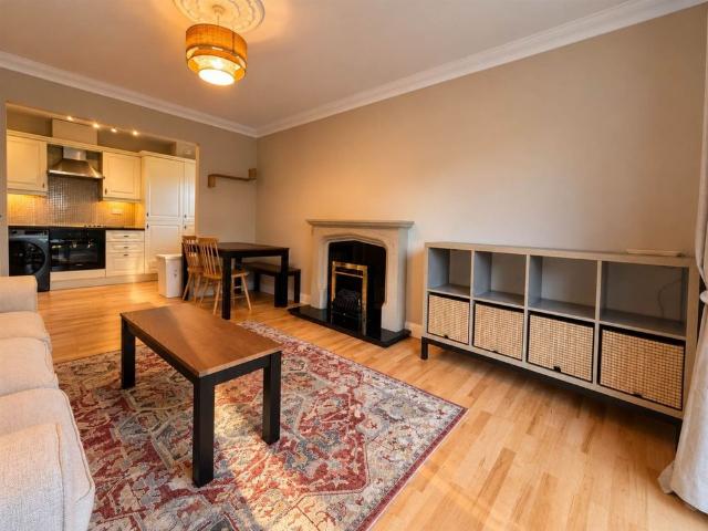 Apartment to rent in Castle Court, Stepaside