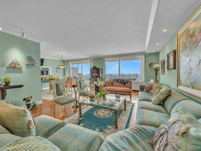 Apartment for sale in Fort Lee, New Jersey