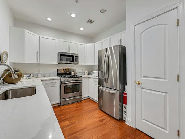 Apartment for sale in Englewood, New Jersey