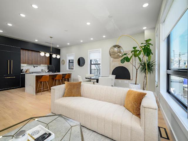 Apartment for sale in Hudson, New Jersey