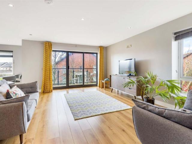 Apartment to rent in Churchfields, The Municipal District of Ashbourne