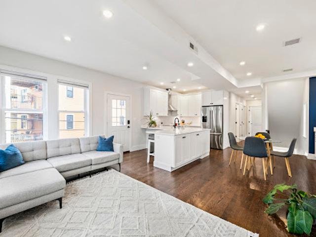 Apartment for sale in Boston, Massachusetts