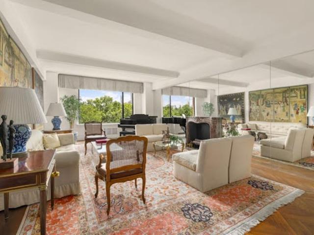Apartment for sale in Arverne, New York