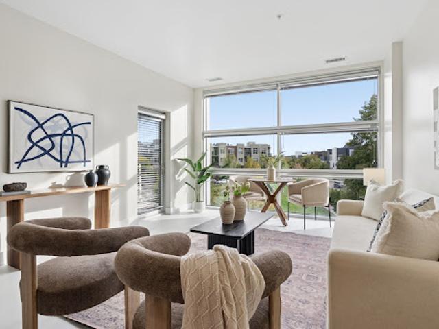 Apartment for sale in Denver