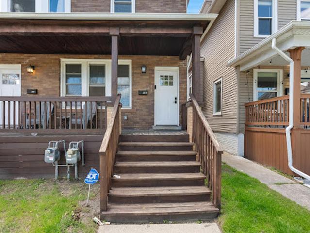 Apartment for sale in Detroit, Michigan