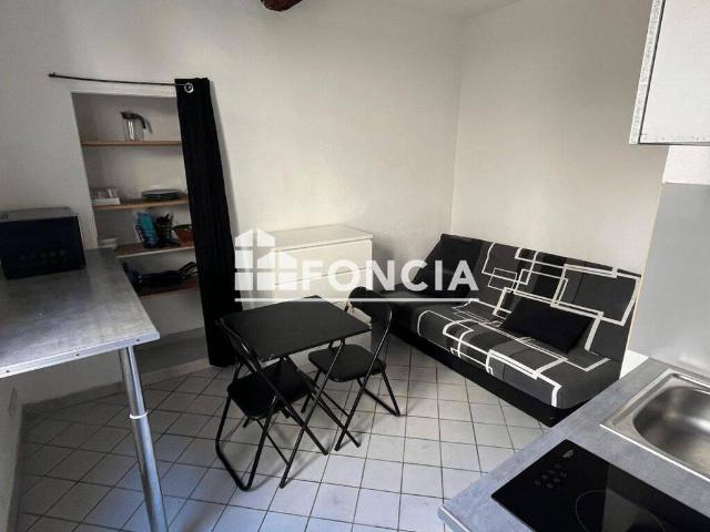 Studio location à Écusson, Nîmes