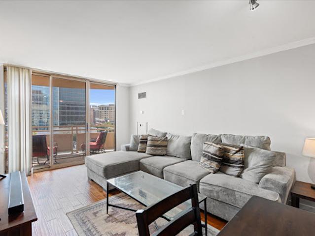 Apartment for sale in Bethesda, Maryland