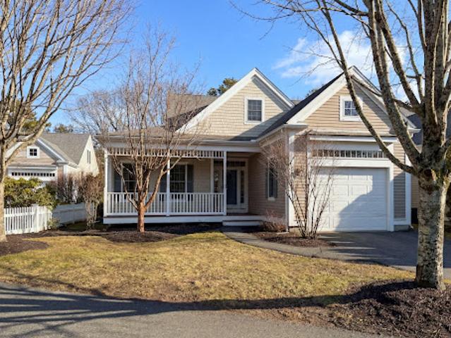 Apartment for sale in Cataumet, Massachusetts