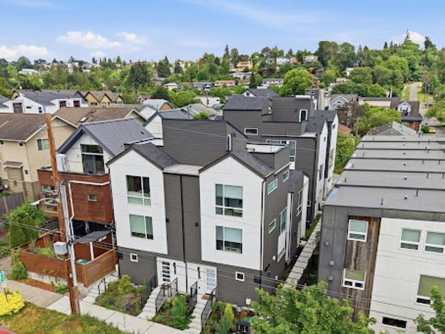 Apartment for sale in Seattle, Washington