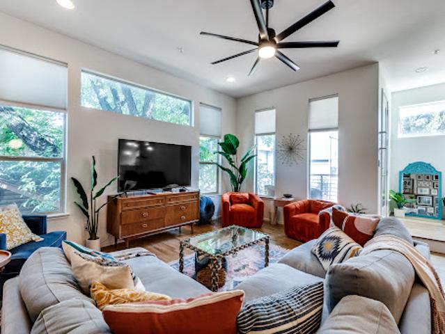 Apartment for sale in Dallas Apartment for sale in Dallas