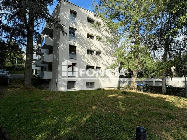 Studio location à Campus Axa de Marly-le-Roi, Marly-le-Roi