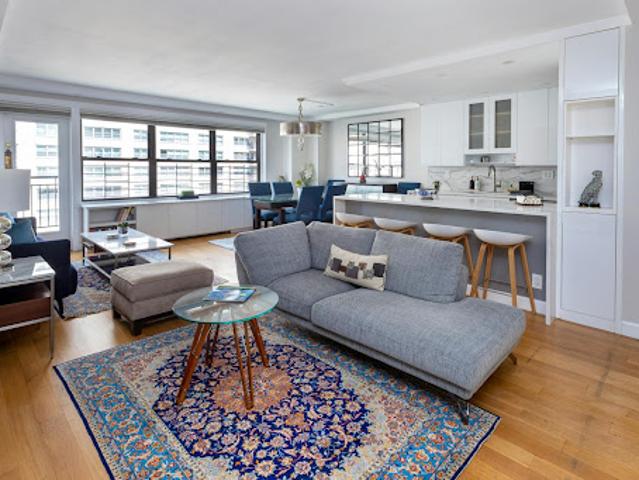 Apartment for sale in Arverne, New York