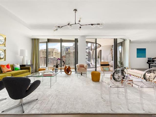 Apartment for sale in Arverne, New York