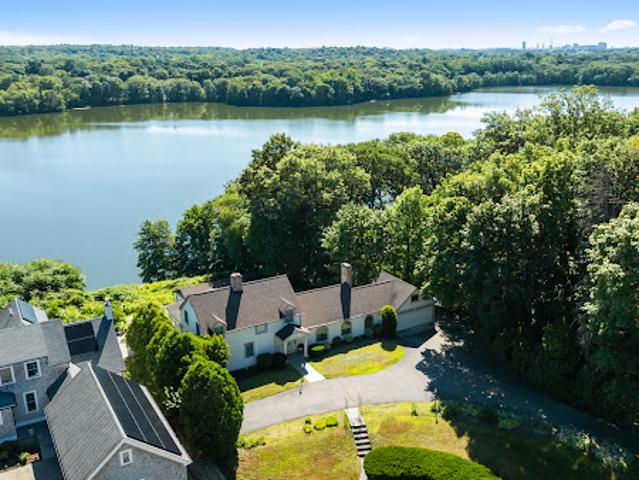 Apartment for sale in Arlington