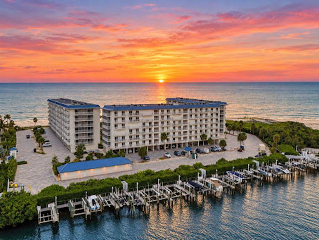 Apartment for sale in Bonita Springs, Lee County