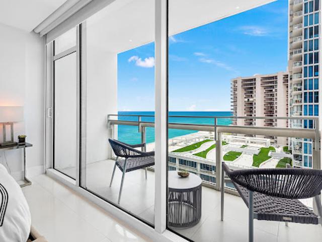 Apartment for sale in Miami Beach, Florida