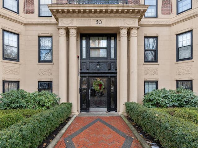 Apartment for sale in Boston, Massachusetts