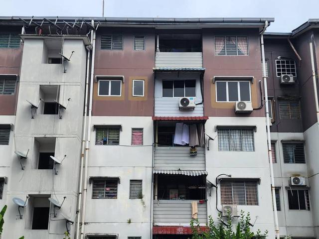 Flat for sale in Kajang, Langat