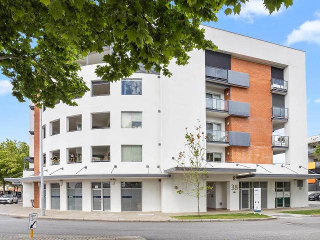 Apartment for rent in East Perth, Perth