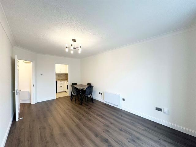 Apartment to rent in Merchants Quay A Ward 1986, Dublin