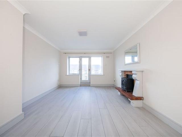 Apartment for sale in Bluebell, North Tipperary