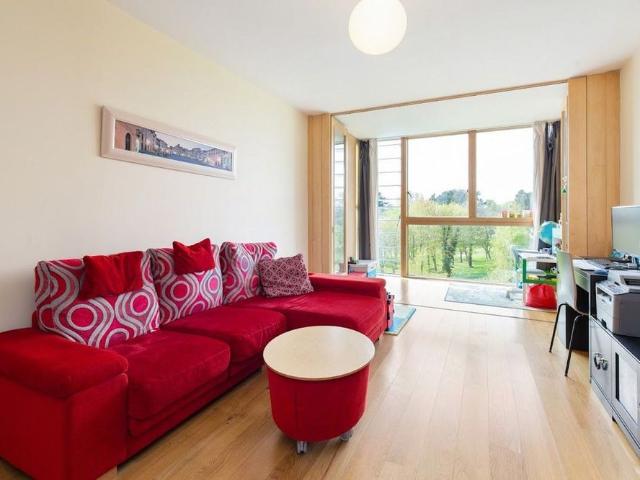 Apartment to rent in Bluebell, North Tipperary