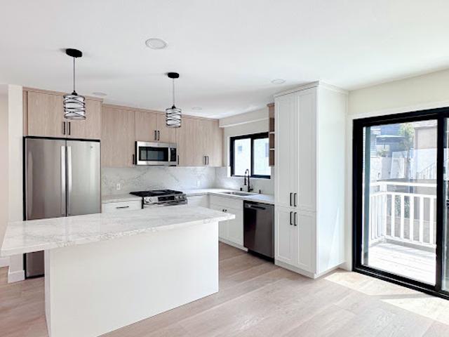 Apartment for sale in Hermosa Beach, California
