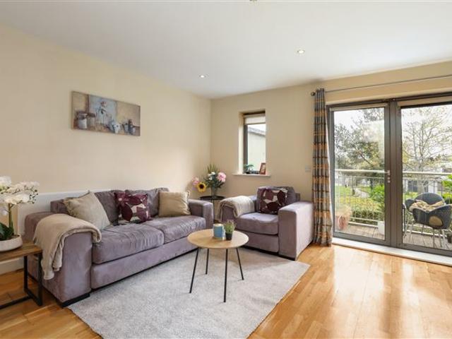 Apartment for sale in Bluebell, North Tipperary