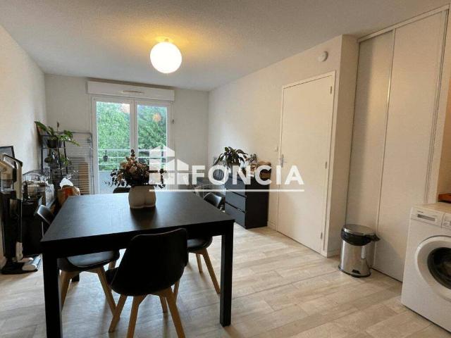 Appartement location à La Viollais, Poligné