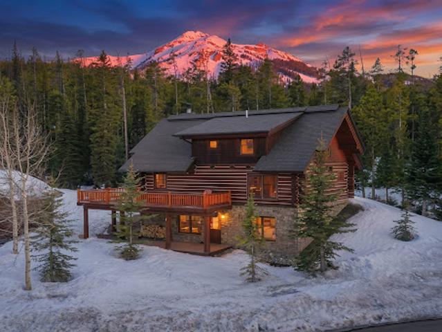 Apartment for sale in Big Sky, Montana