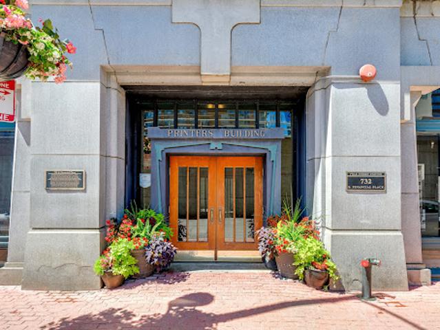 Apartment for sale in Chicago Park, Illinois