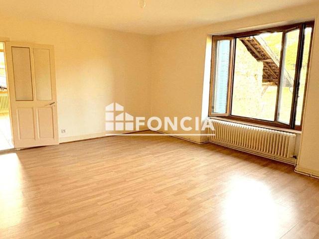 Appartement location à La Côte-Saint-André, Isère