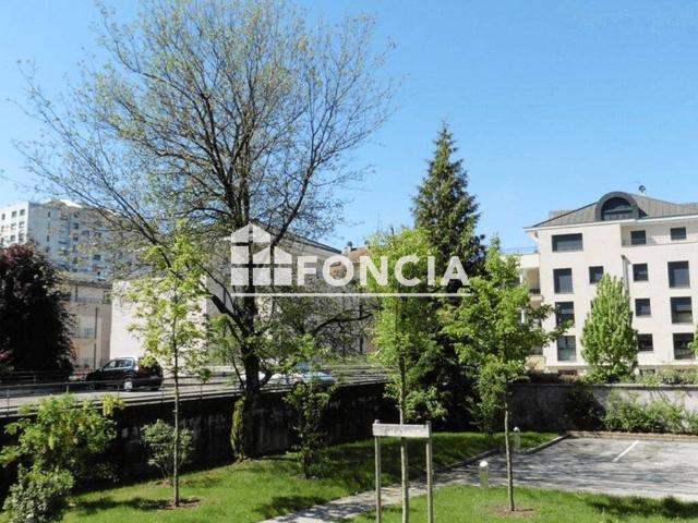 Studio location à Annecy
