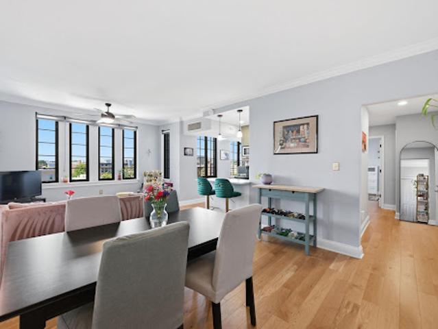 Apartment for sale in Washington, Washington DC
