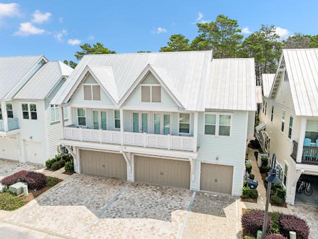 Apartment for sale in Walton, Florida