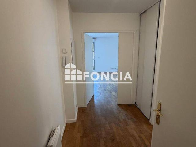 Appartement location à La Fosse aux Bœufs - Ouest, Arpajon