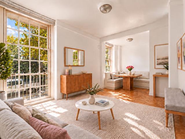 Apartment for sale in New York, Arverne