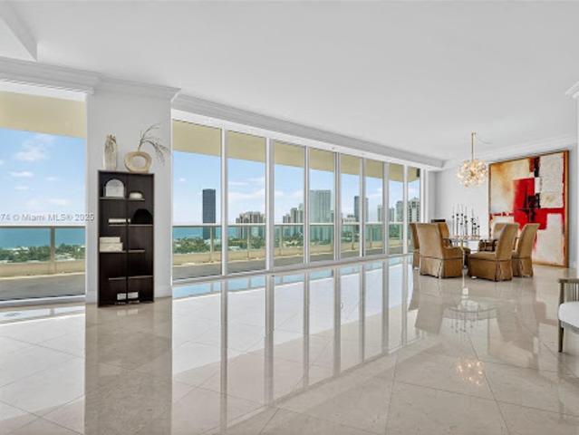 Apartment for sale in Aventura, Florida