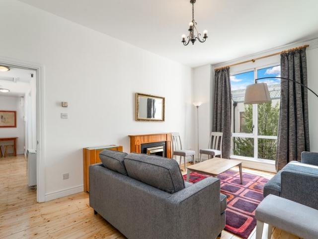 Apartment to rent in Bluebell, North Tipperary