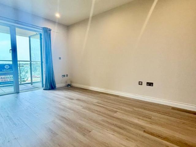 Apartment to rent in Carrickmines Green, Ballyogan