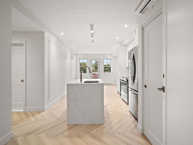 Apartment for rent in St. Leonard's, Quebec