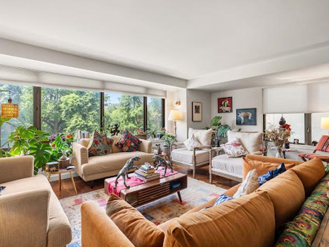 Apartment for sale in Boston, Massachusetts